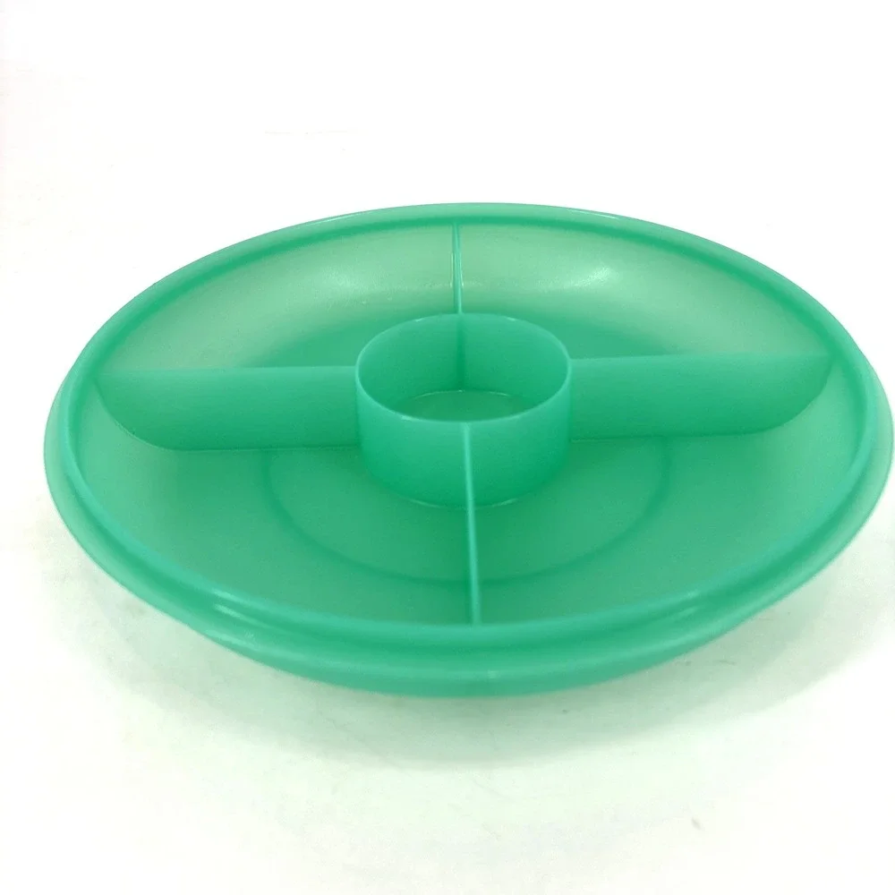 Tupperware vintage divided